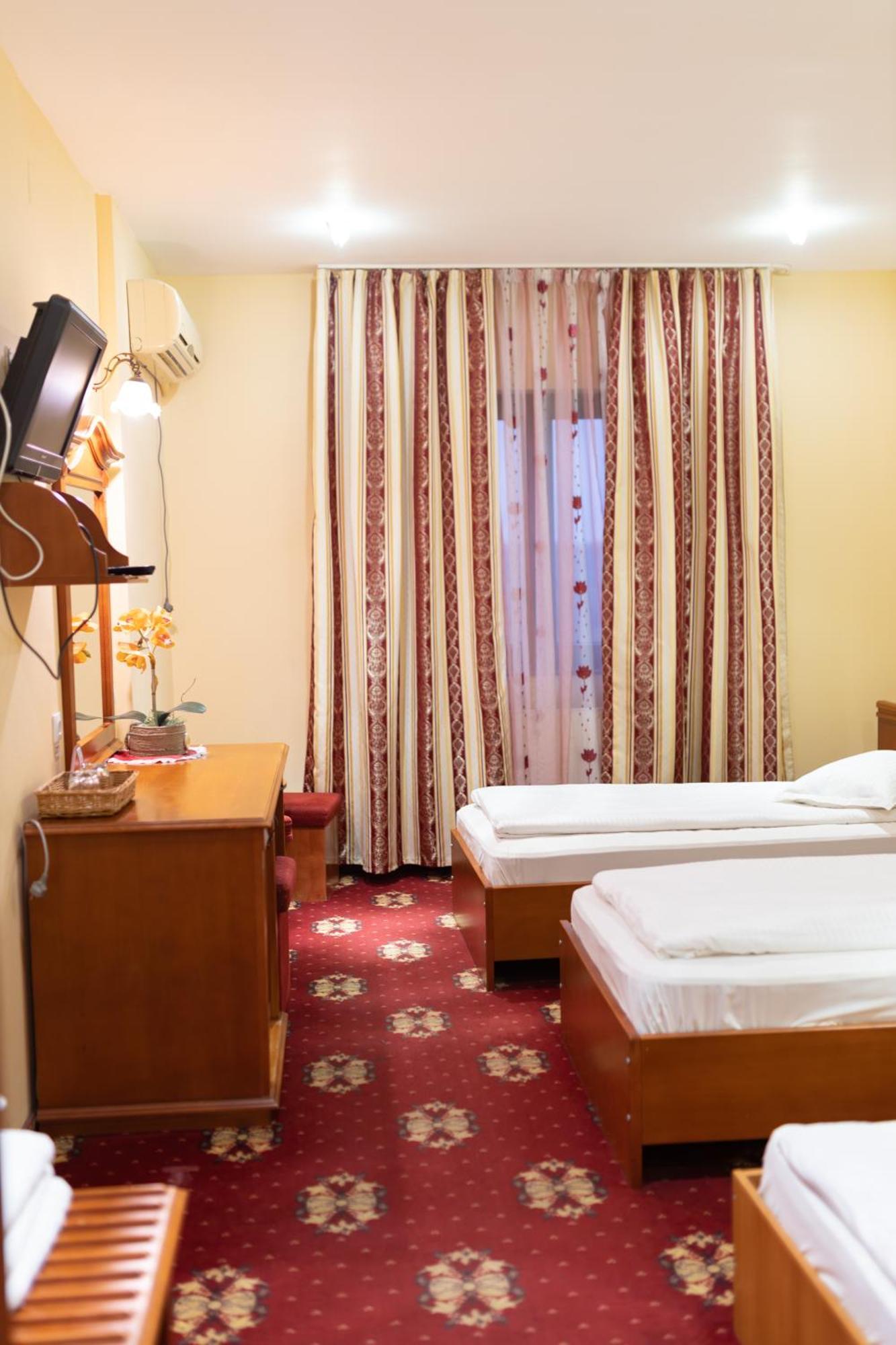 Hotel Coral 萨图马雷 外观 照片