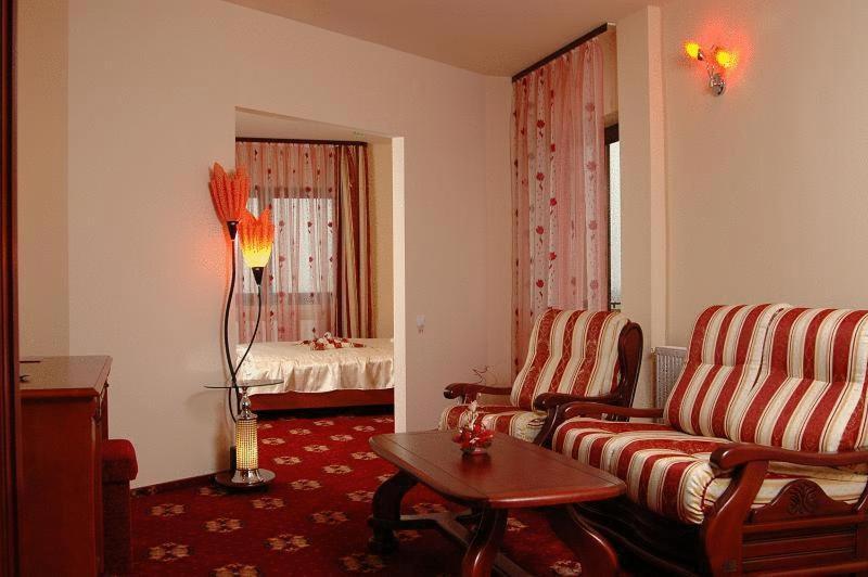Hotel Coral 萨图马雷 外观 照片